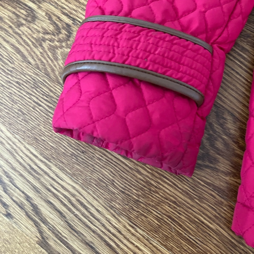 Size small 6-8 dark rose Lands' End Pink Puffer Jacket with Quilted Design belt - Picture 8 of 10